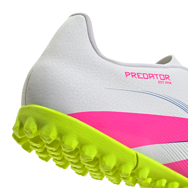 Botines Predator Club Pasto Sintetico