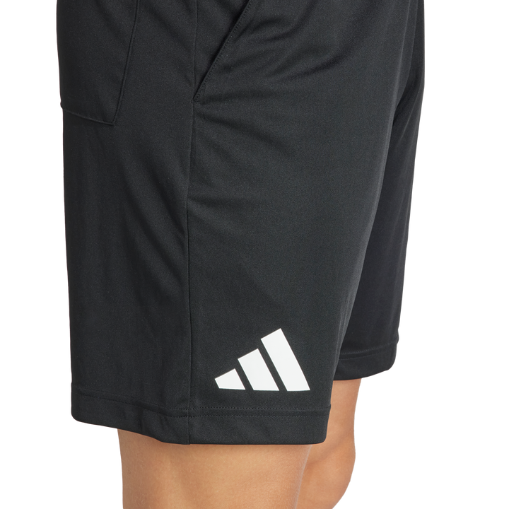 SHORT REFEREE 24