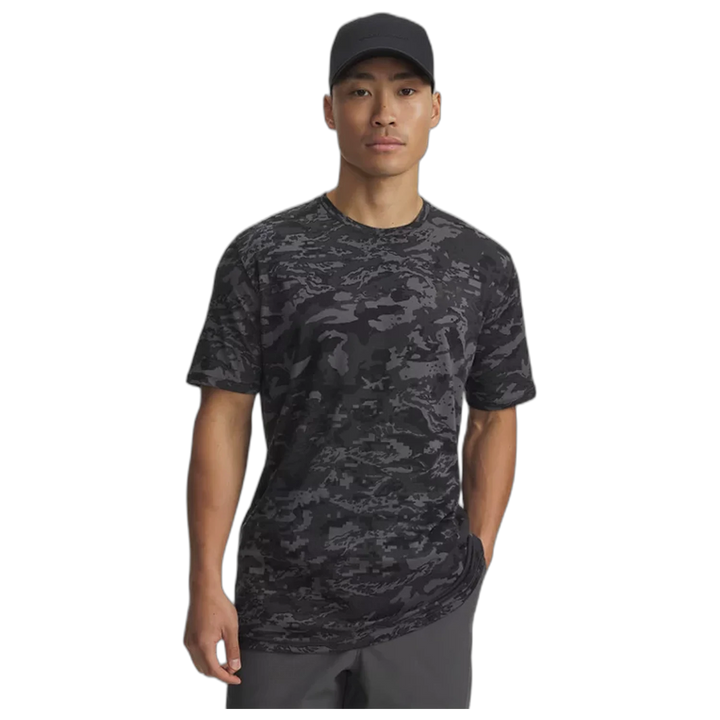 Remera Under Armour UA ABC Camo Hombre Negro