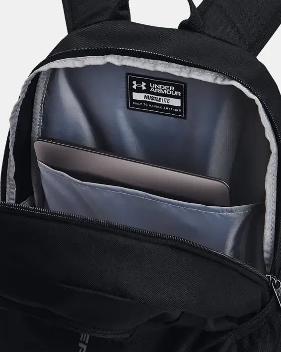 Mochila Under Armour Hustle Lite Unisex Urbana y Training
