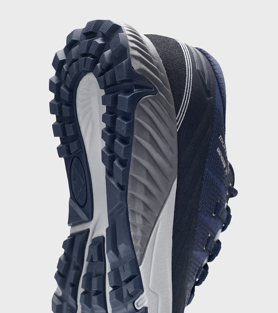 ZAPATILLA TRAIL RUNNING SENSSE T4